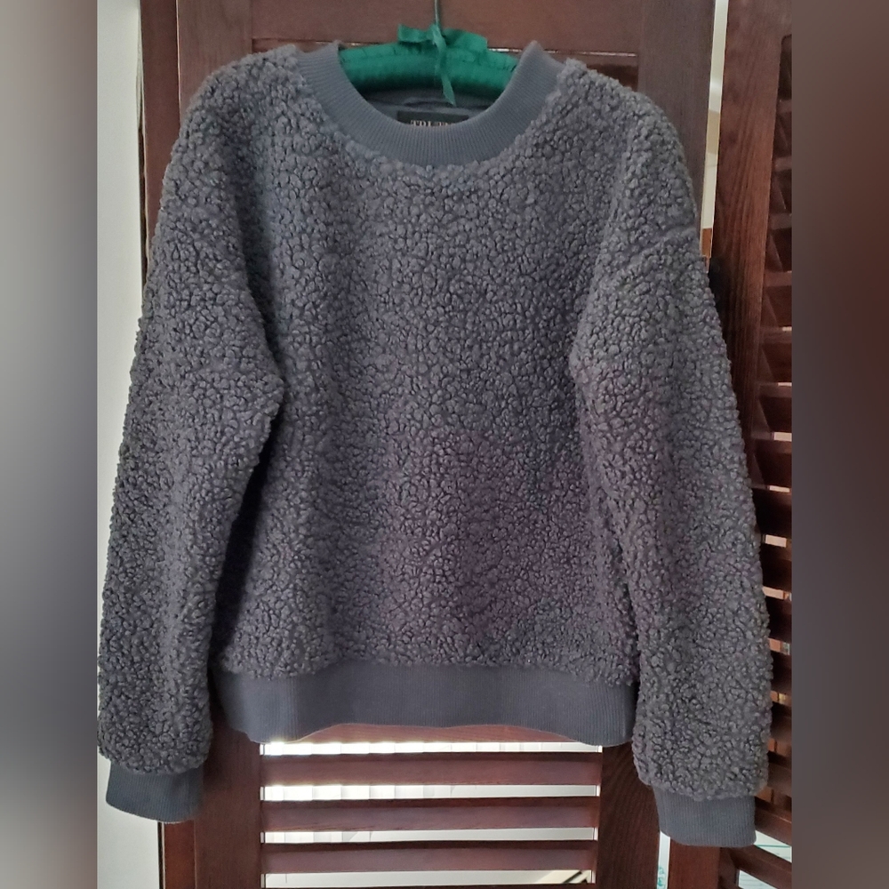 Ladies Lined Faux Fur Top